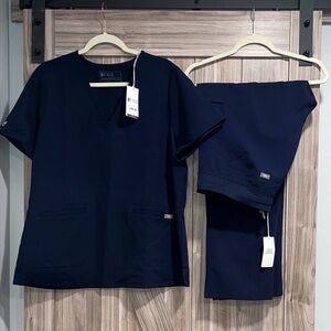 FIGS - Navy Blue Scrub Set, Top and Pants - Size XL